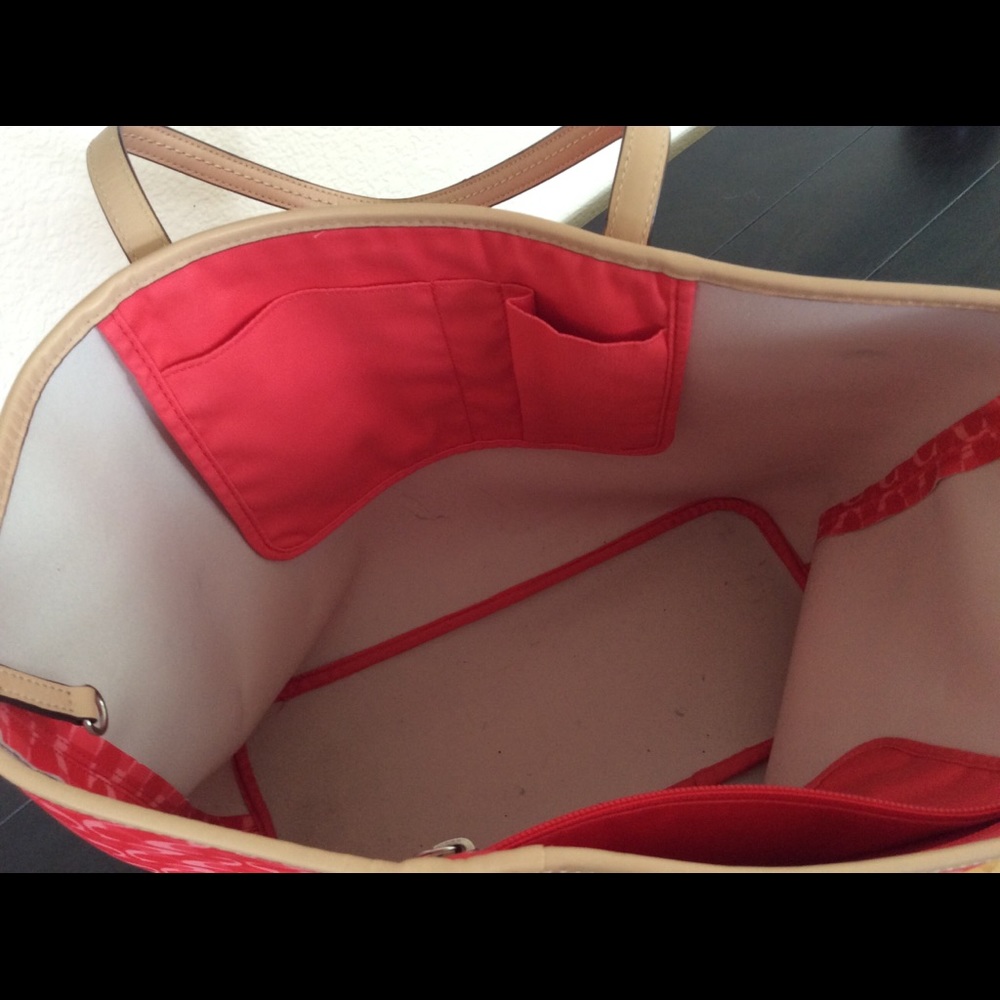 Coach tote - Picture 4 of 8